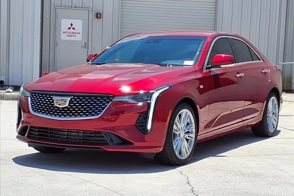 2025 Cadillac CT4 Premium Luxury photo 1