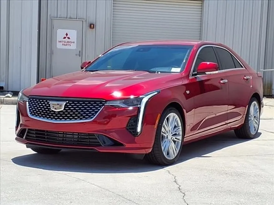 2025 Cadillac CT4 Premium Luxury photo 1