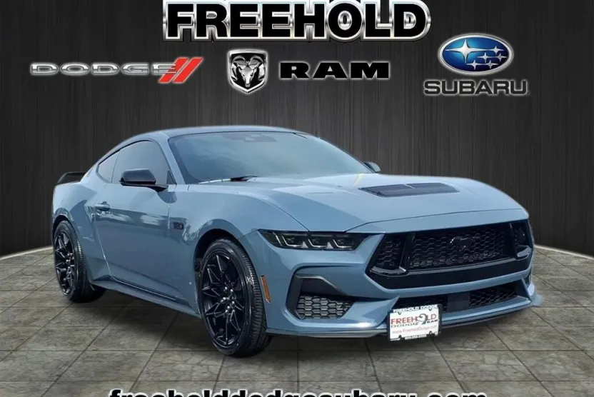 2024 Ford Mustang GT Premium photo 1