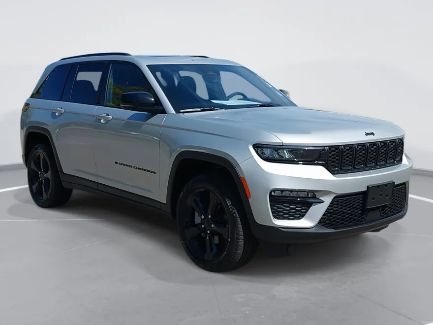 2025 Jeep Grand Cherokee Limited photo 1