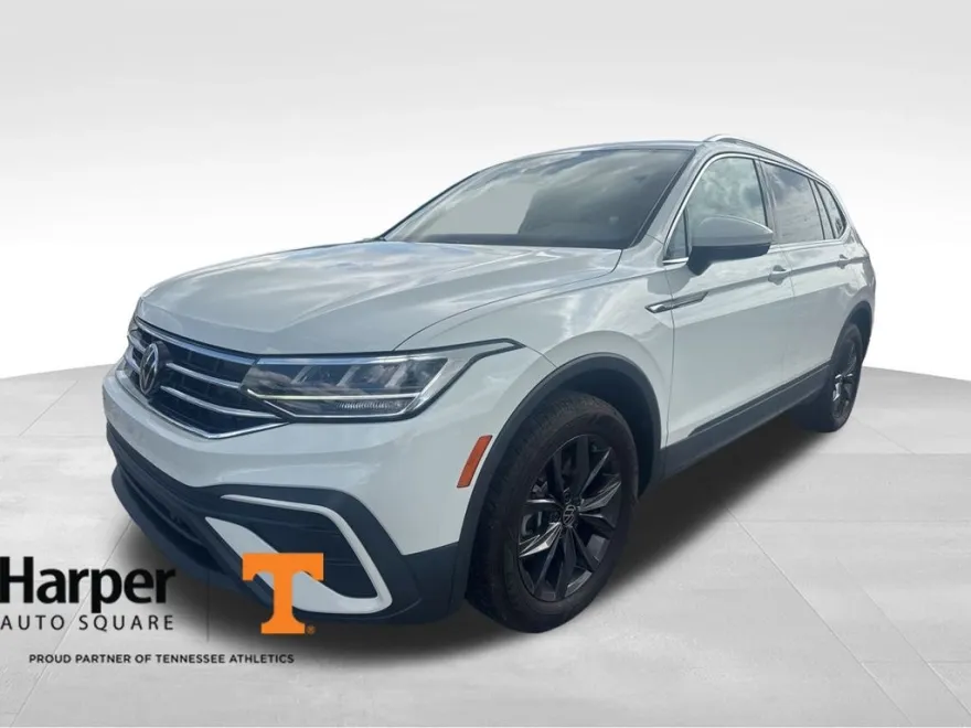 2022 Volkswagen Tiguan SE photo 1