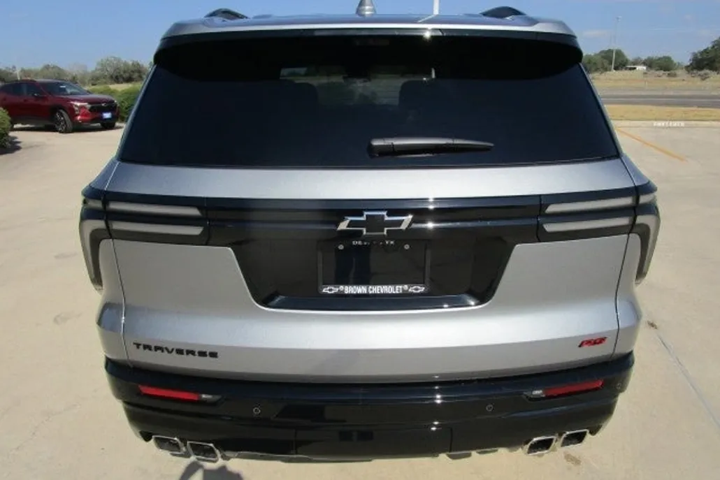 2026 Chevrolet Traverse RS photo 1