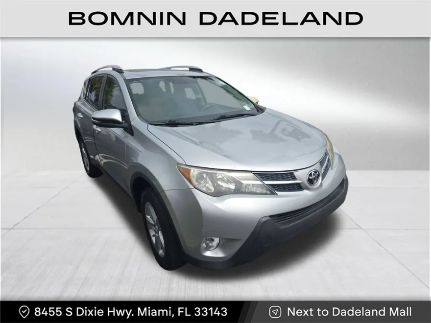 2013 Toyota RAV4 XLE photo 1