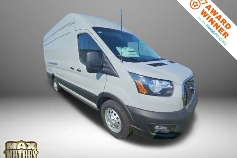 2025 Ford Transit photo 1