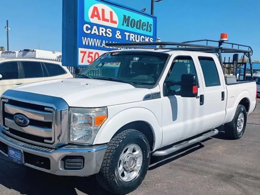 2013 Ford F-250 photo 1