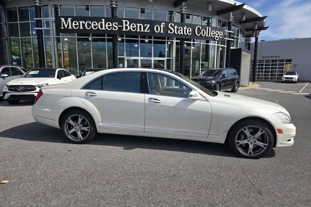 2013 Mercedes Benz S 550 4MATIC photo 1