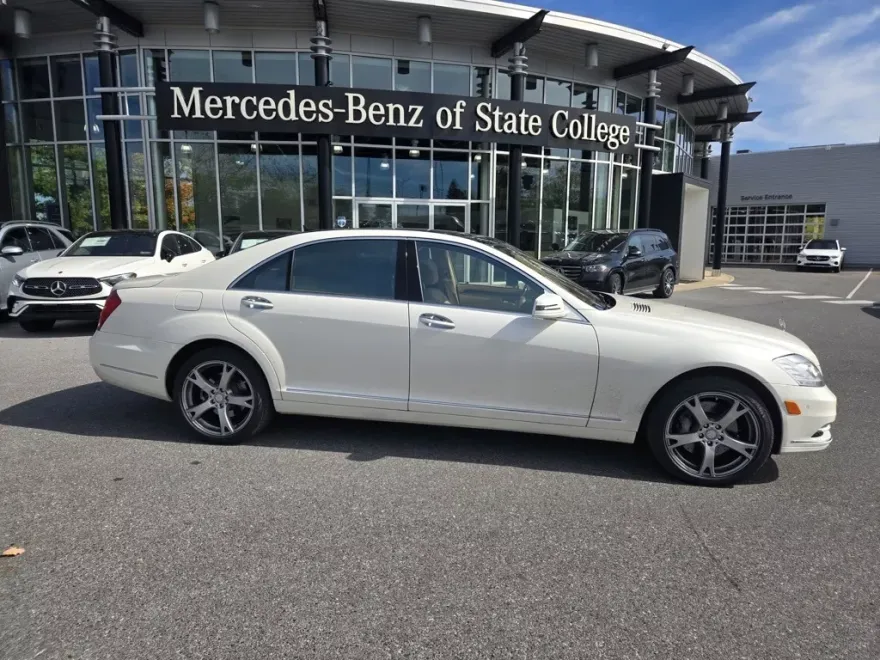 2013 Mercedes Benz S 550 4MATIC photo 1