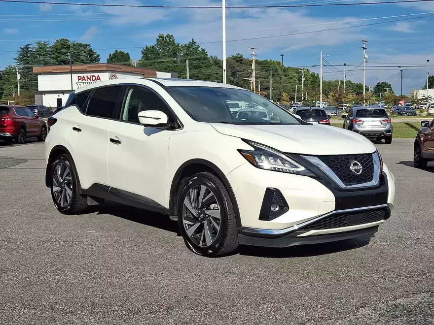 2024 Nissan Murano SL photo 1