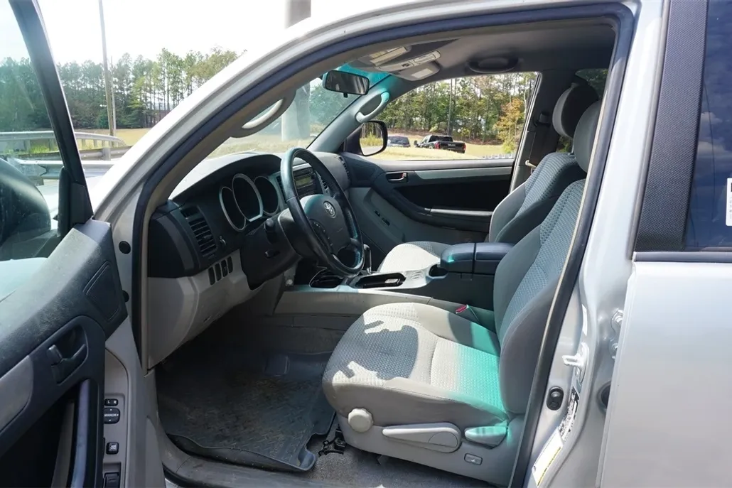 2007 Toyota 4Runner SR5 photo 1