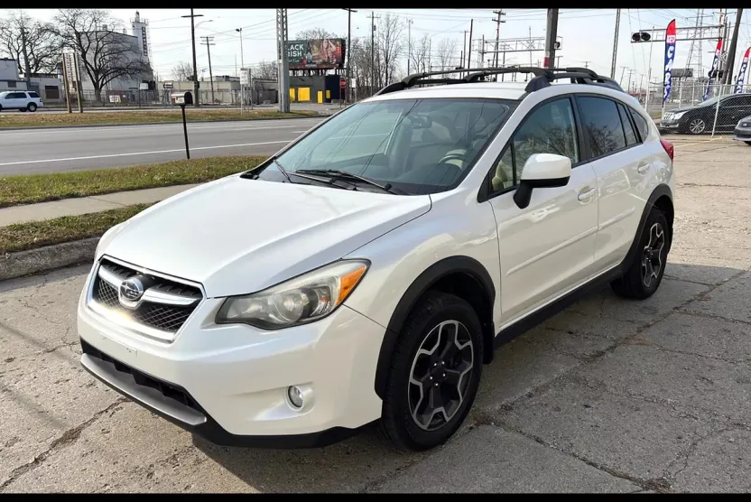 2014 Subaru Crosstrek Limited photo 1