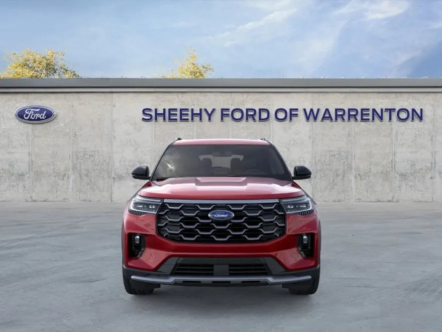 2025 Ford Explorer Platinum photo 1