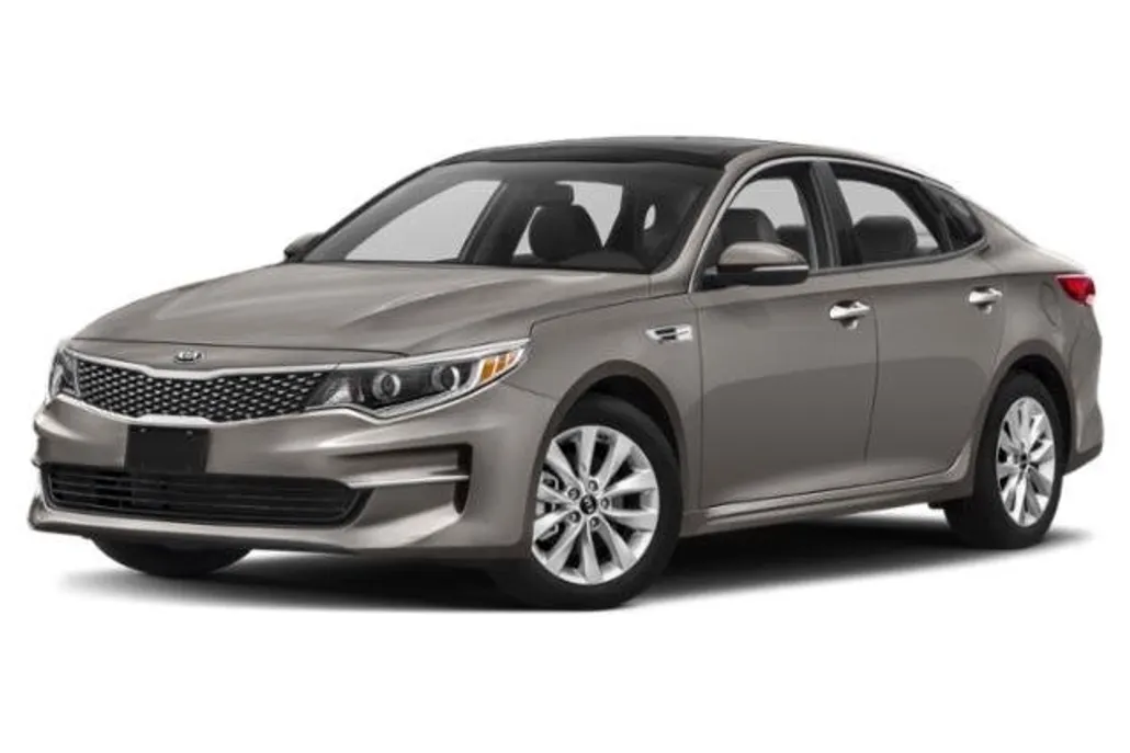 2018 Kia Optima EX photo 1