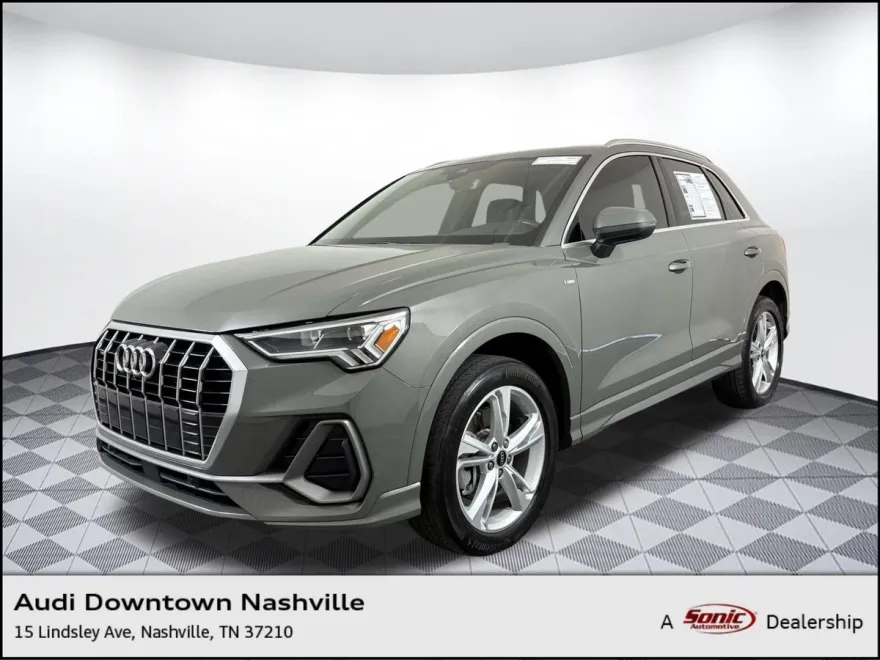 2022 Audi Q3 S line Premium Plus 45 TFSI photo 1
