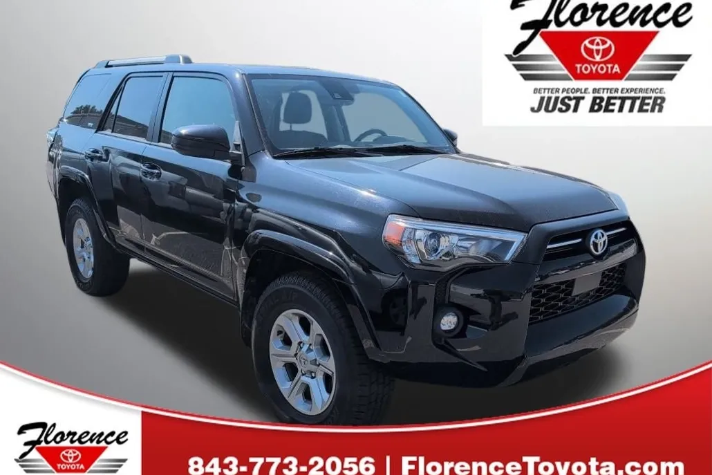 2023 Toyota 4Runner SR5 photo 1