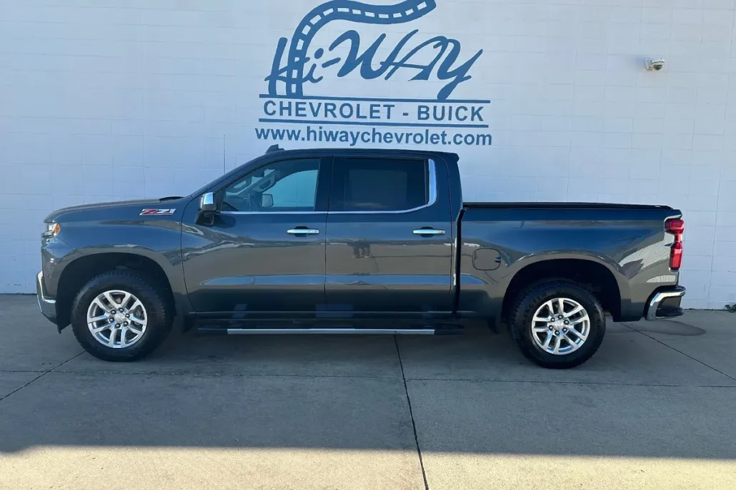 2020 Chevrolet Silverado 1500 LTZ photo 1