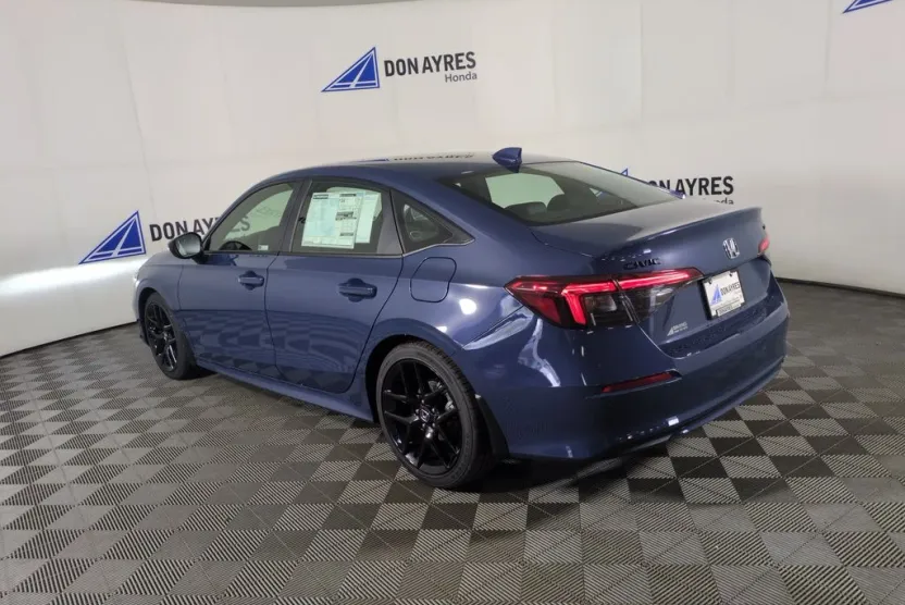 2026 Honda Civic Sport photo 1