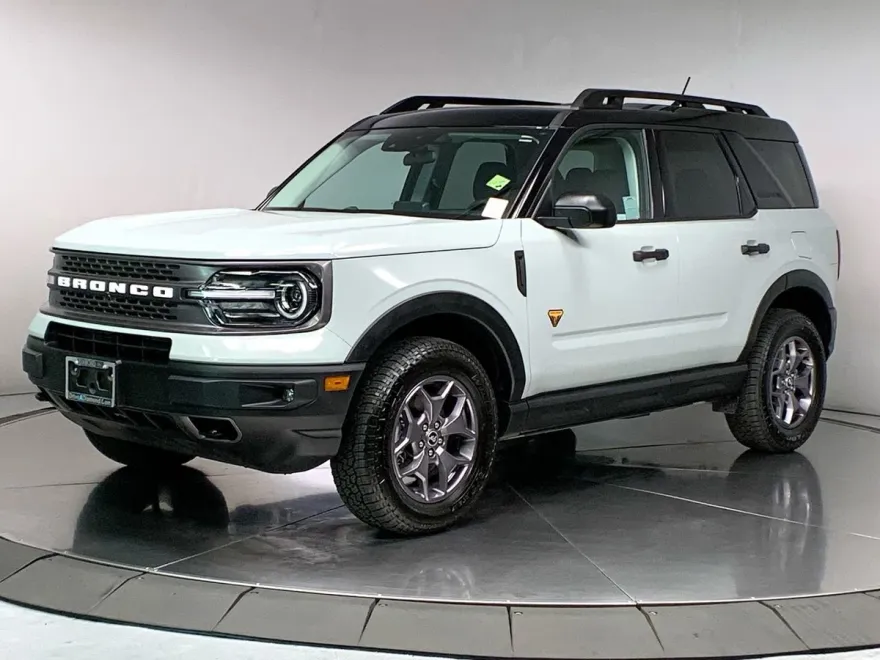 2024 Ford Bronco Sport Badlands photo 1