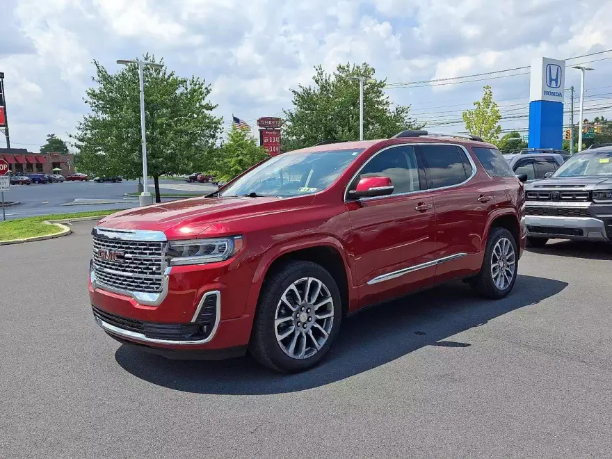 2023 Gmc Acadia Denali photo 1