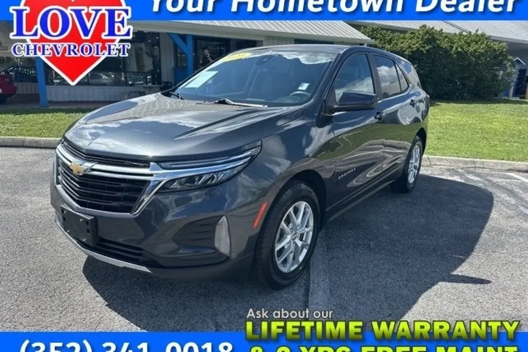 2023 Chevrolet Equinox LT photo 1