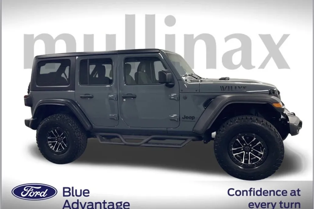 2024 Jeep Wrangler Willys photo 1