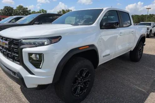 2025 Gmc Canyon Elevation photo 1