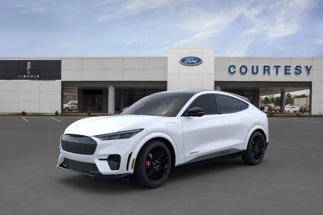 2023 Ford Mustang Mach-E GT photo 1