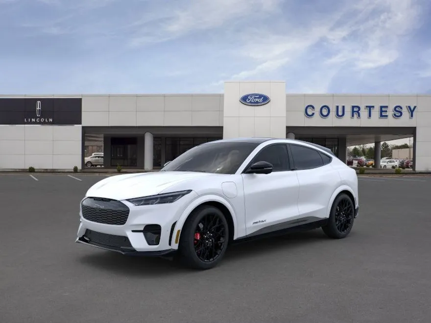 2023 Ford Mustang Mach-E GT photo 1