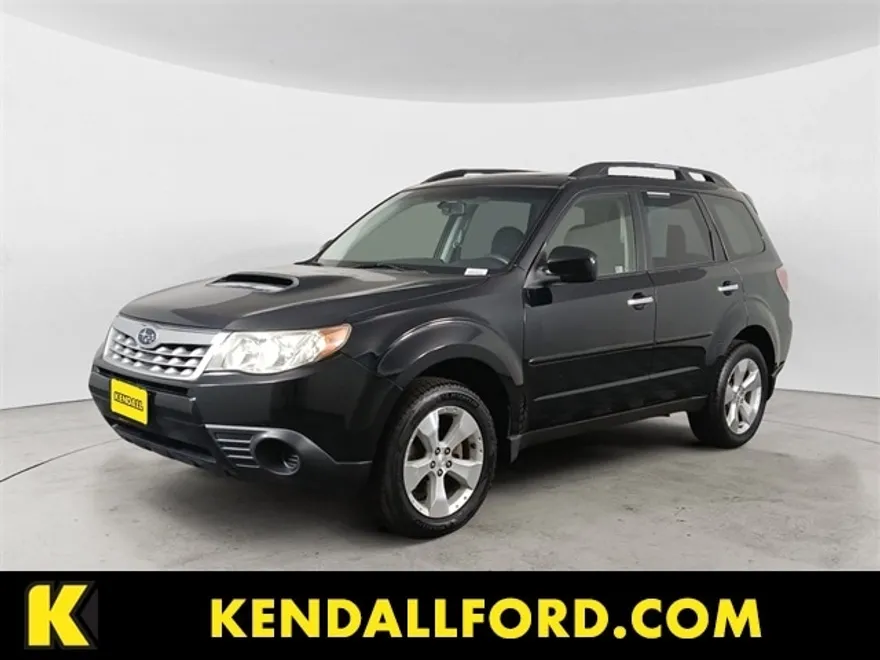 2013 Subaru Forester 2.5XT Premium photo 1