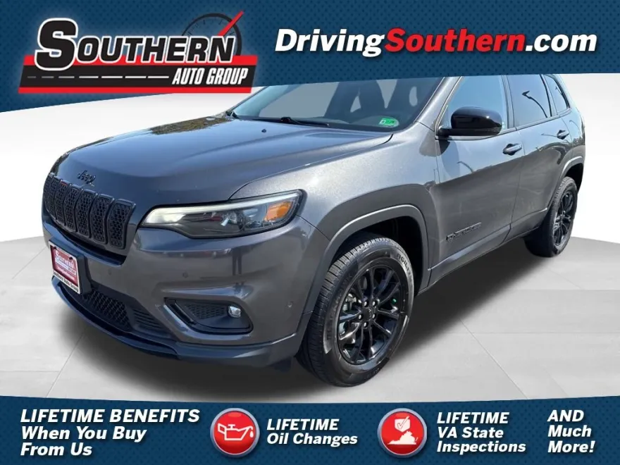 2023 Jeep Cherokee Altitude photo 1