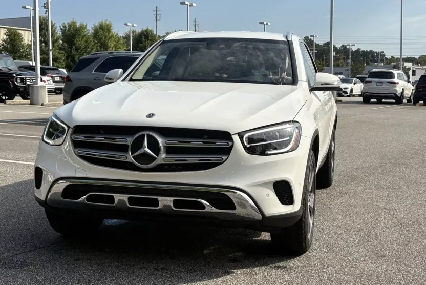2022 Mercedes Benz GLC 300 4MATIC photo 1