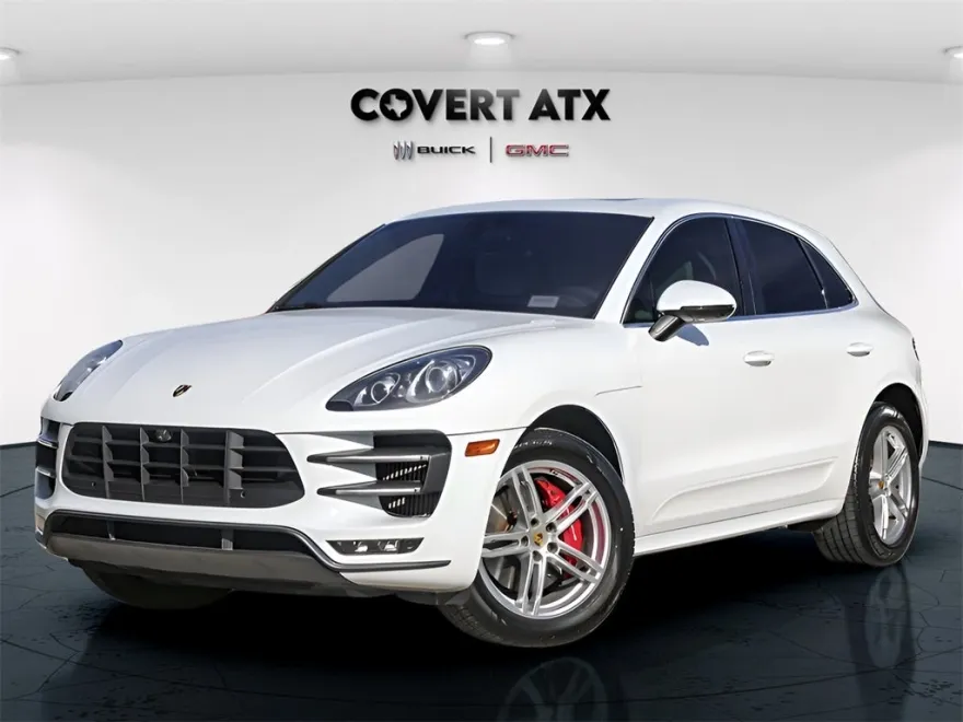 2016 Porsche Macan Turbo photo 1