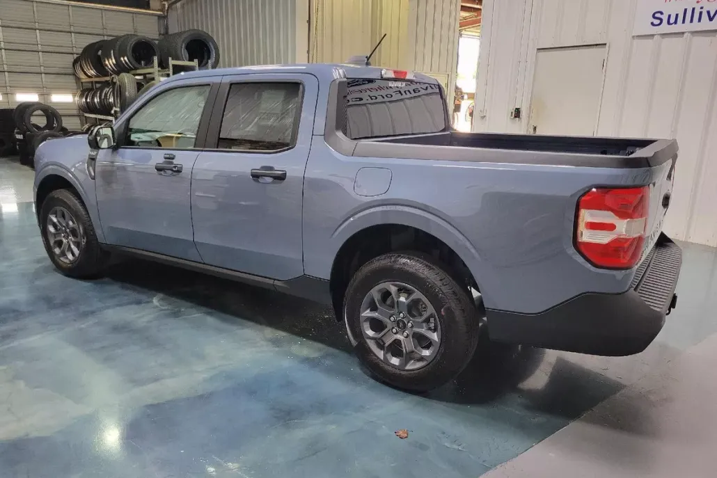 2025 Ford Maverick XLT photo 1