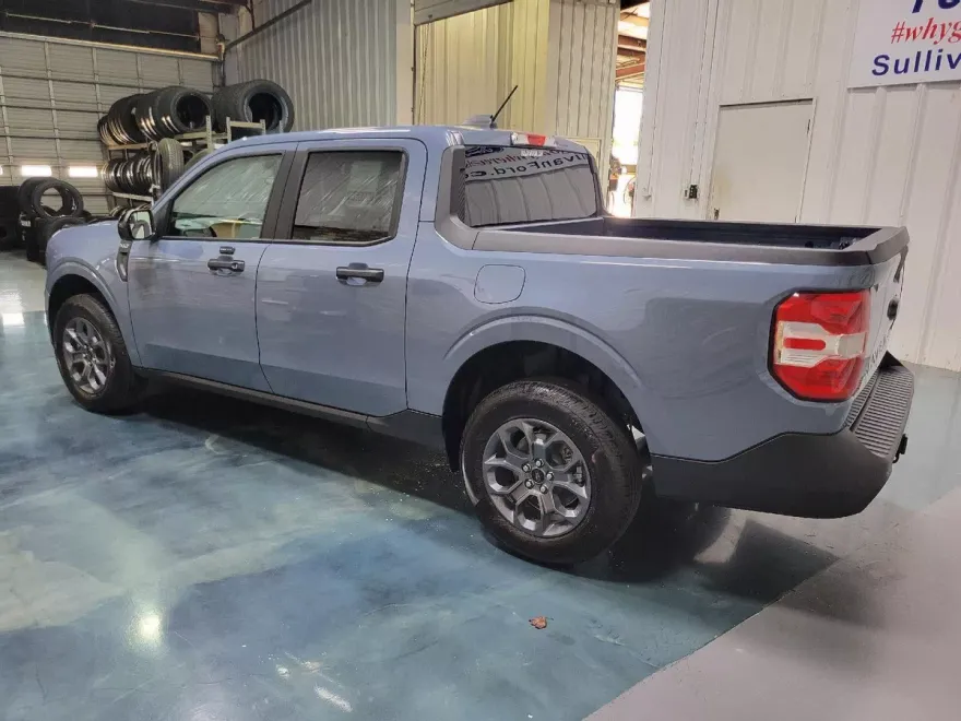 2025 Ford Maverick XLT photo 1