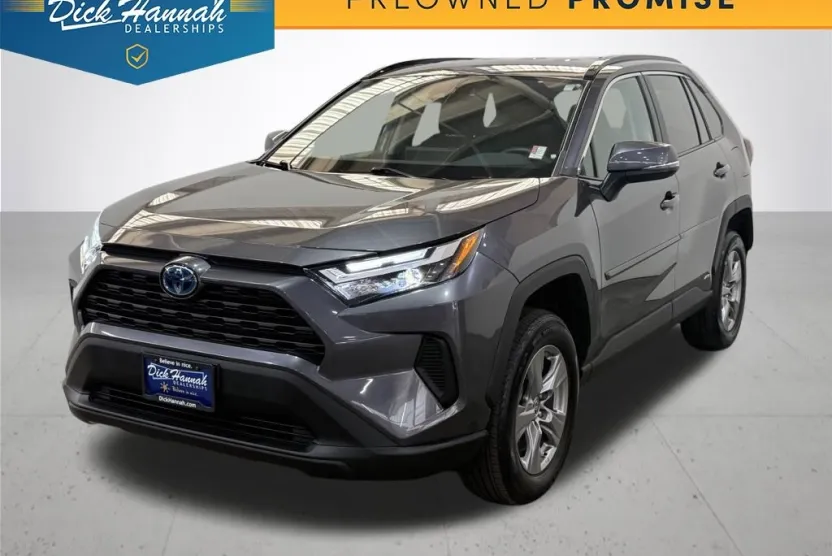 2024 Toyota RAV4 Hybrid LE photo 1
