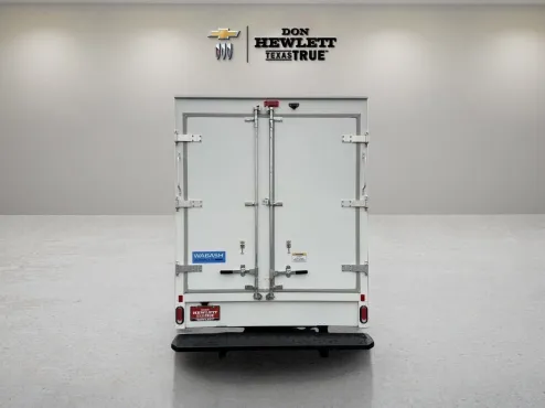 2024 Chevrolet Express Cutaway 3500 photo 4
