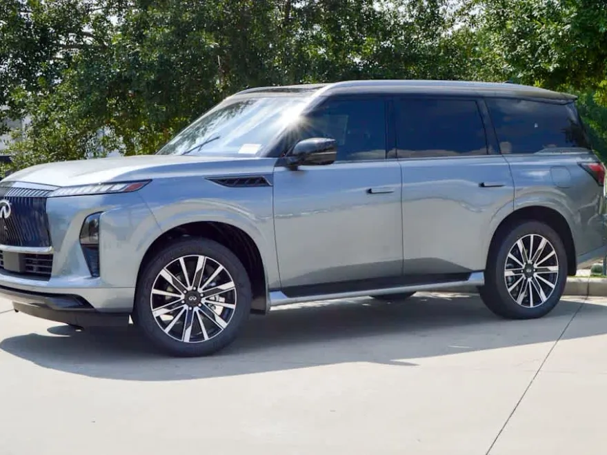 2026 Infiniti QX80 photo 1
