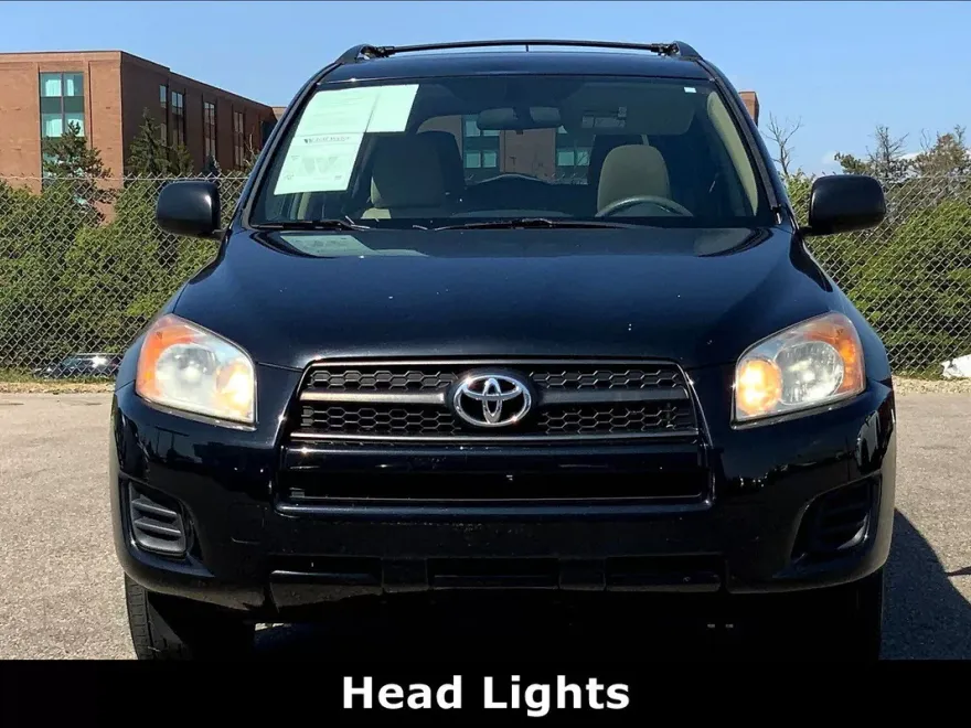 2012 Toyota RAV4 photo 1