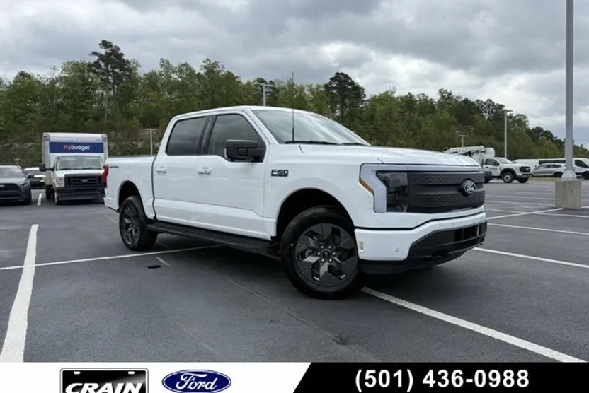 2025 Ford F-150 Lightning photo 1