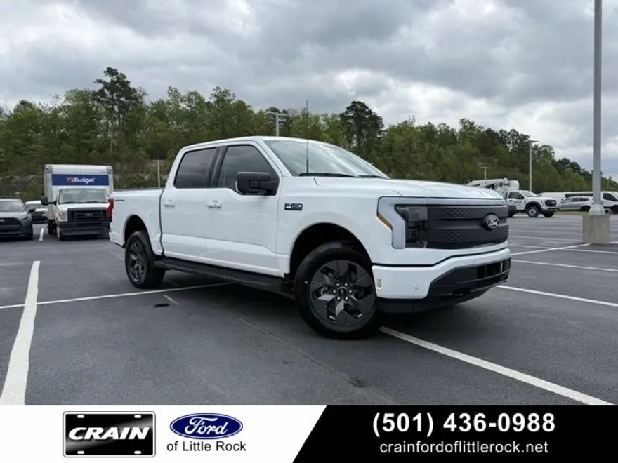 2025 Ford F-150 Lightning photo 1