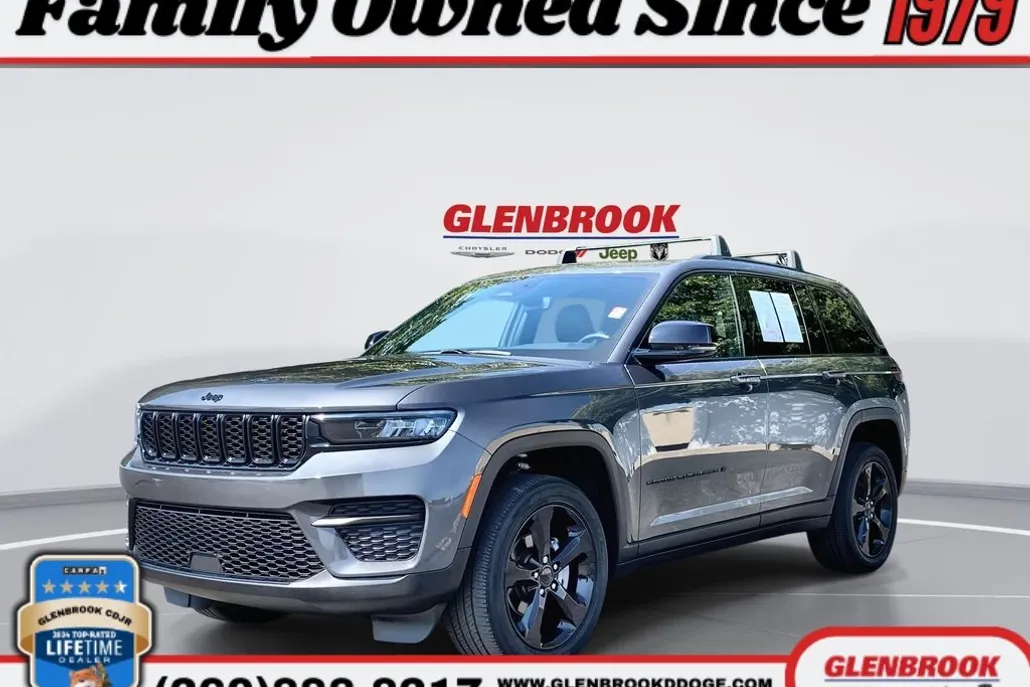 2022 Jeep Grand Cherokee Altitude photo 1