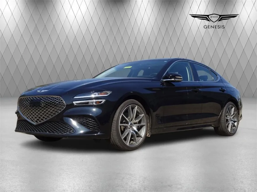 2022 Genesis G70 2.0T Prestige photo 1