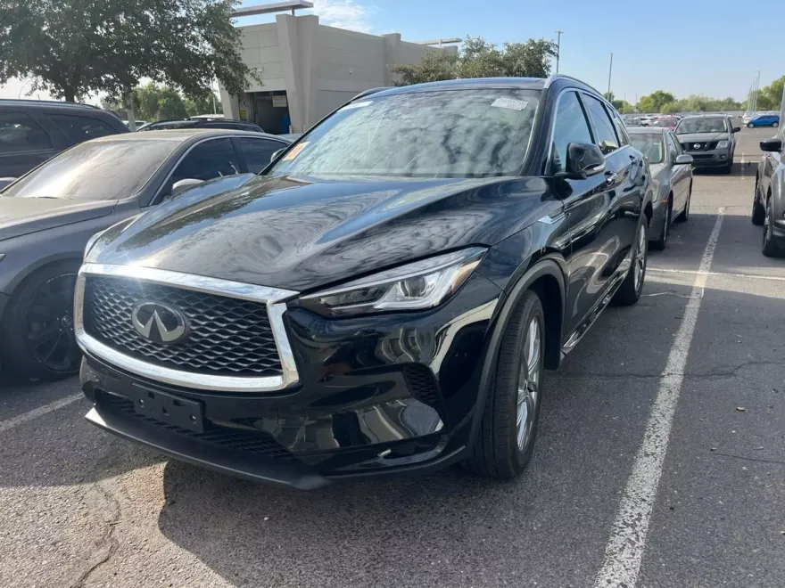 2024 Infiniti QX50 Luxe photo 1