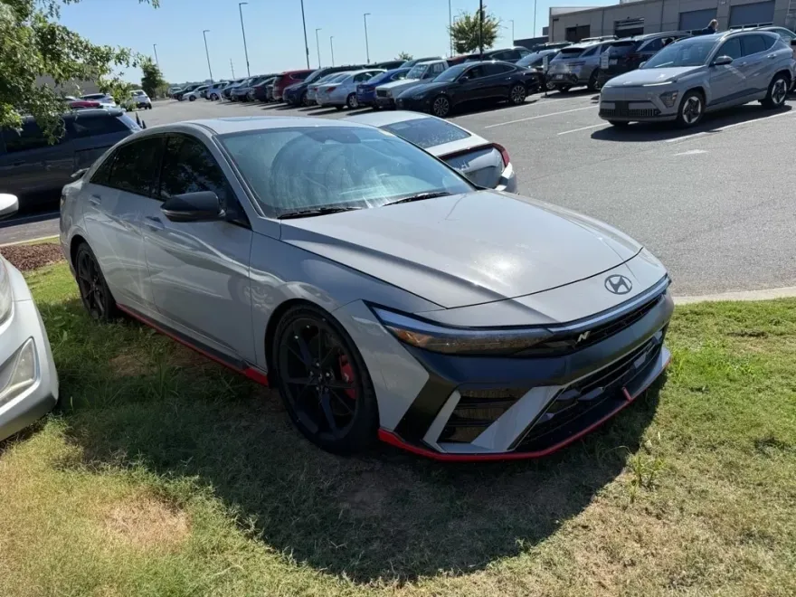 2025 Hyundai Elantra N Base photo 1