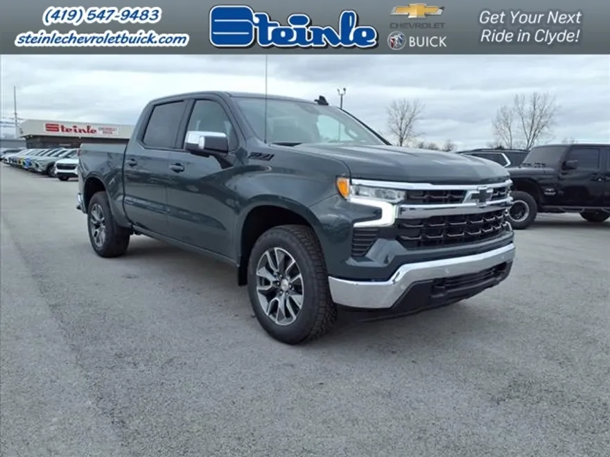 2025 Chevrolet Silverado 1500 LT photo 1