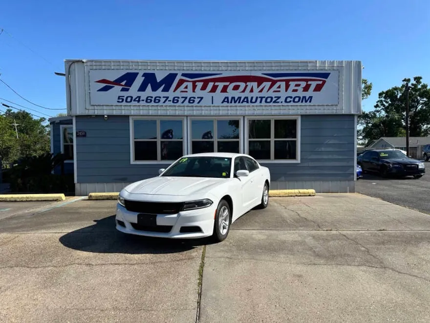 2019 Dodge Charger SXT photo 1
