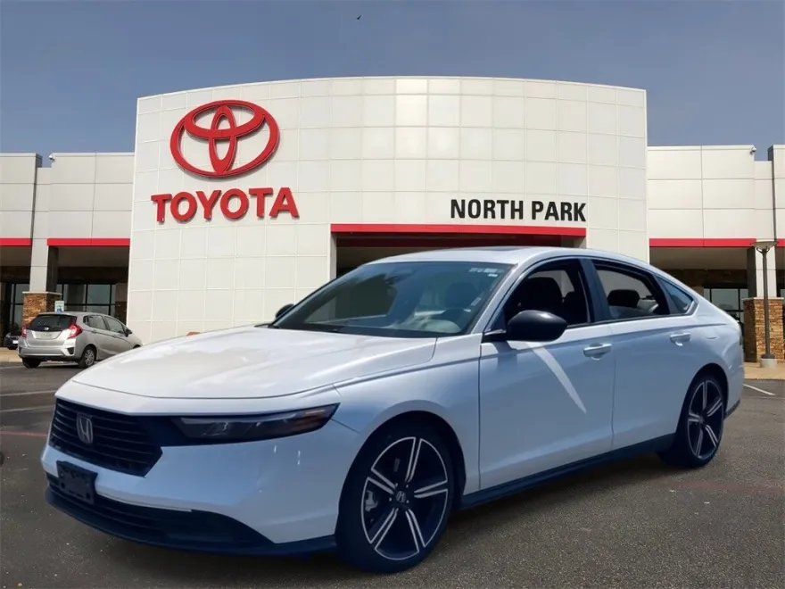 2024 Honda Accord Hybrid Sport photo 1