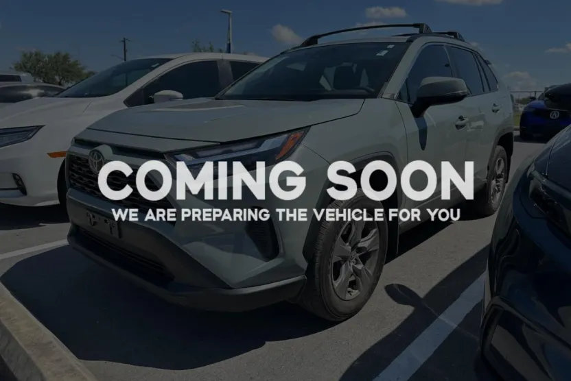 2023 Toyota RAV4 XLE photo 1