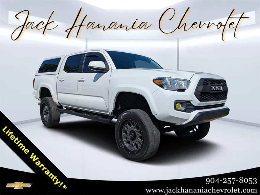 2019 Toyota Tacoma SR5 V6 photo 1