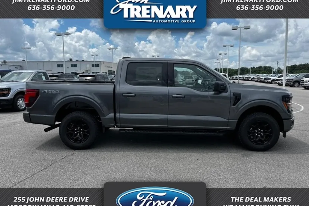 2025 Ford F-150 XLT photo 1