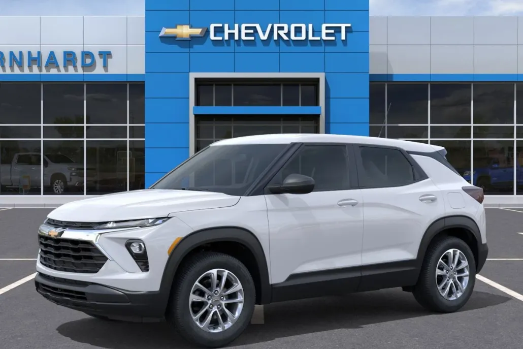 2026 Chevrolet Trailblazer LS photo 1